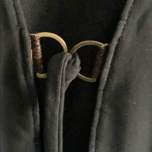 YUKA Ladies Black Jacket - Picture 3 of 4